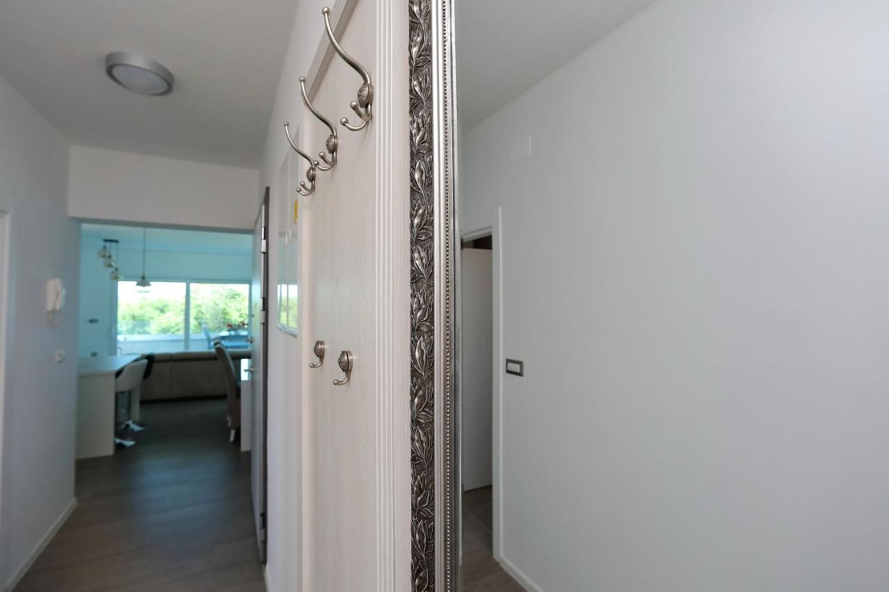 Apartmani Marina S Pogledom, Sukošan Εξωτερικό φωτογραφία
