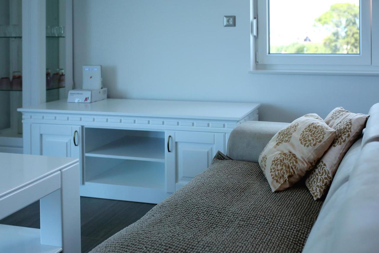 Apartmani Marina S Pogledom, Sukošan Εξωτερικό φωτογραφία